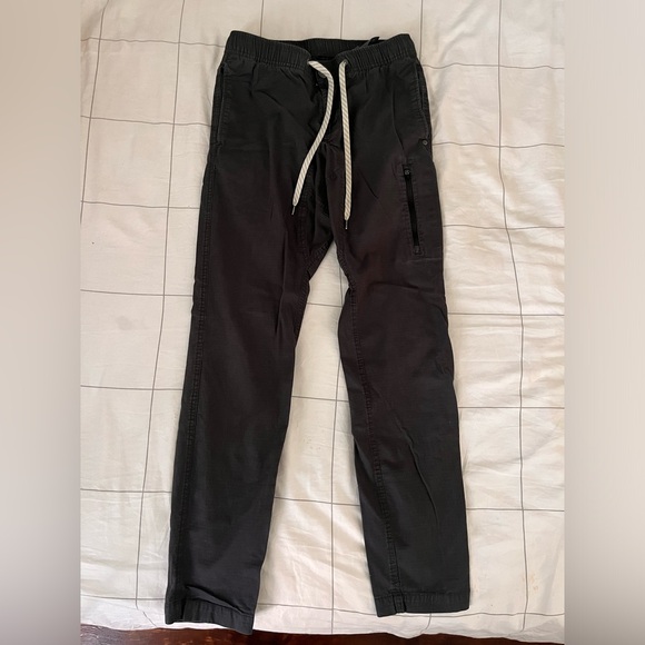 Vuori Ripstop Pant Charcoal - Picture 1 of 5